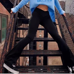 aerie Offline Flare Leggings